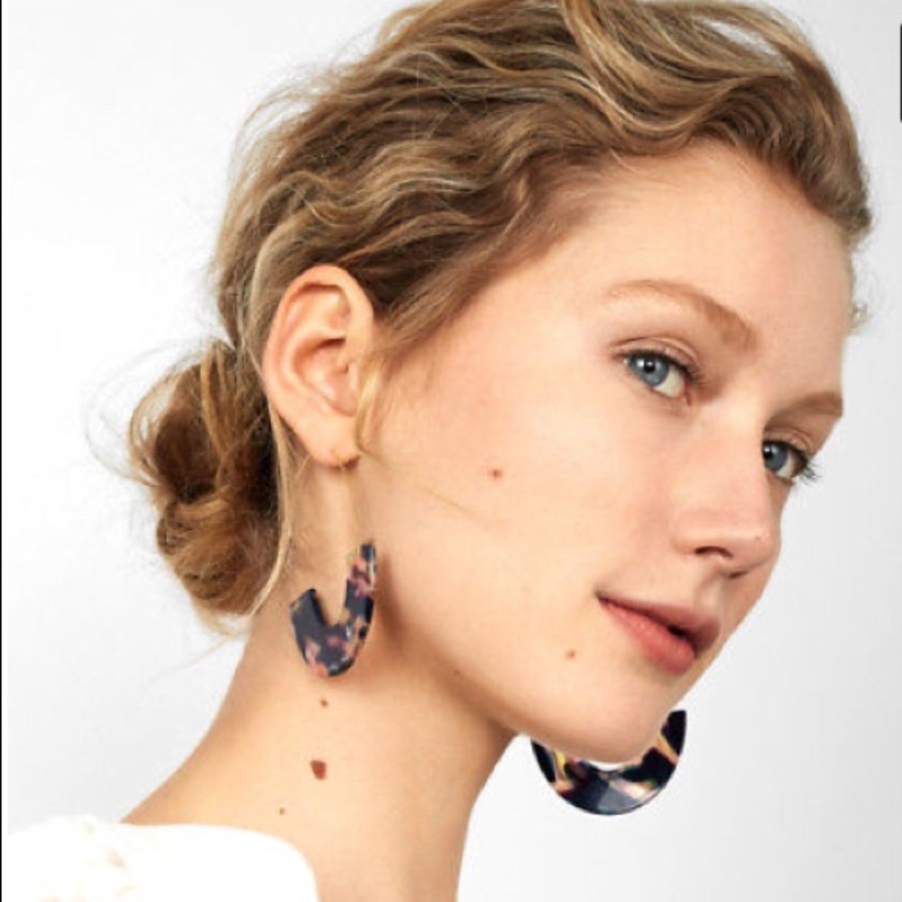 Acrylic Hook Drop Earrings - Picture 1 of 4